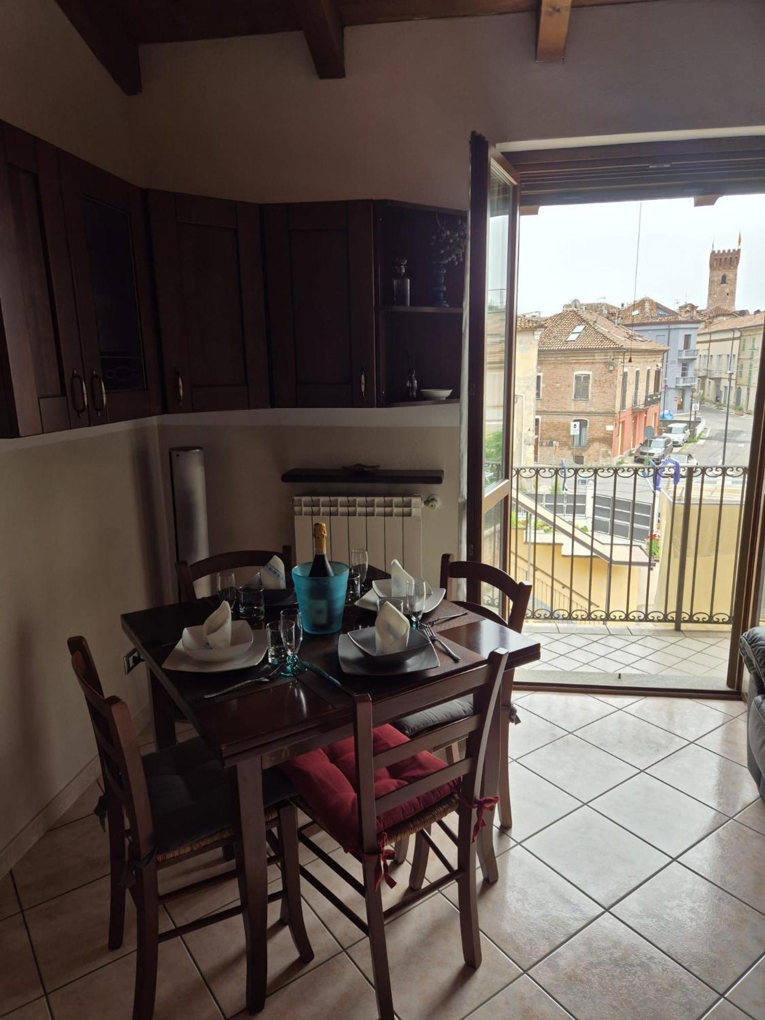 Appartement Nonnos Panorama à Nizza Monferrato Extérieur photo