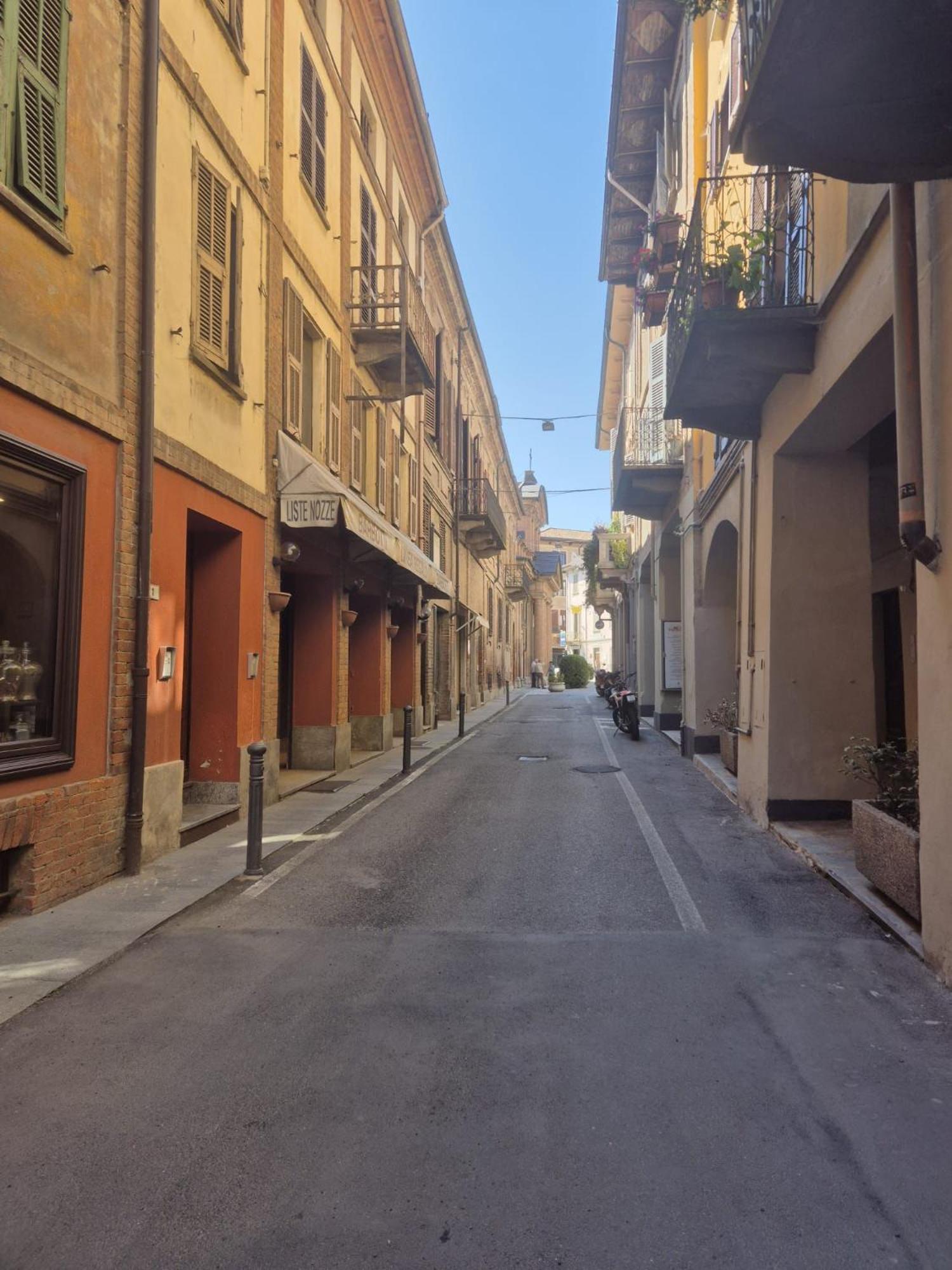 Appartement Nonnos Panorama à Nizza Monferrato Extérieur photo